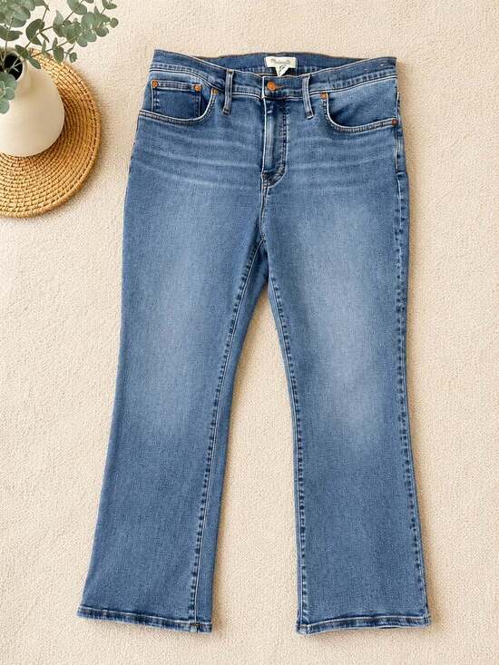 Madewell Denim - Madewell Mid Rise Kick Out Crop Jeans Women’s 31 Light Wash Stretch Denim